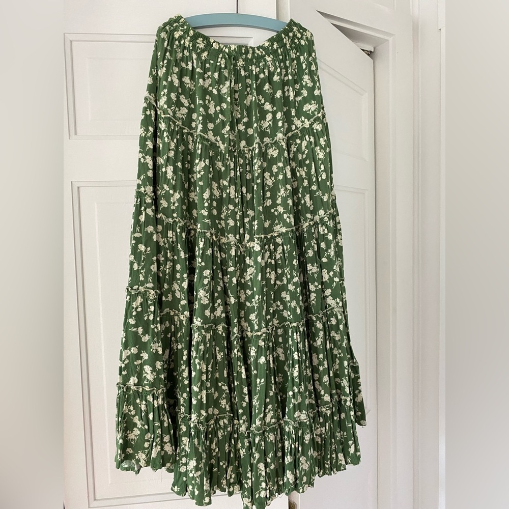 Easel Green and White Tiered A-Line Maxi Skirt